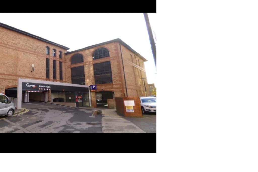 The Wesley Apartman York Kültér fotó